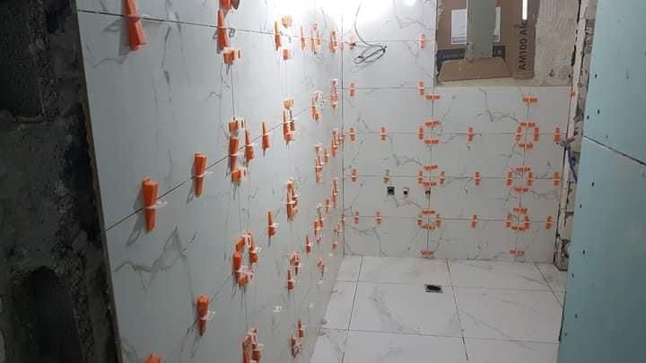 שיפוץ מקלחת ושירותים לפני